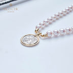 Collier de perles Akoya avec pièce de monnaie byzantine Athéna