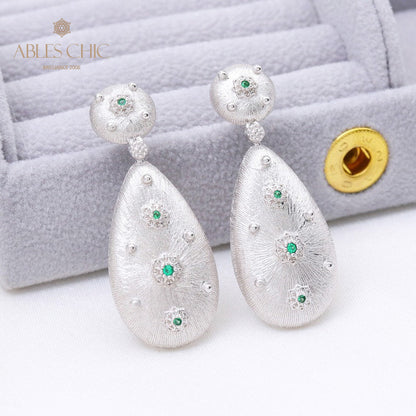 Boucles d'oreilles étoilées en forme de larme soyeuse 5050