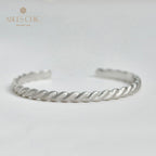 Bracelet mat à motif de corde 5921