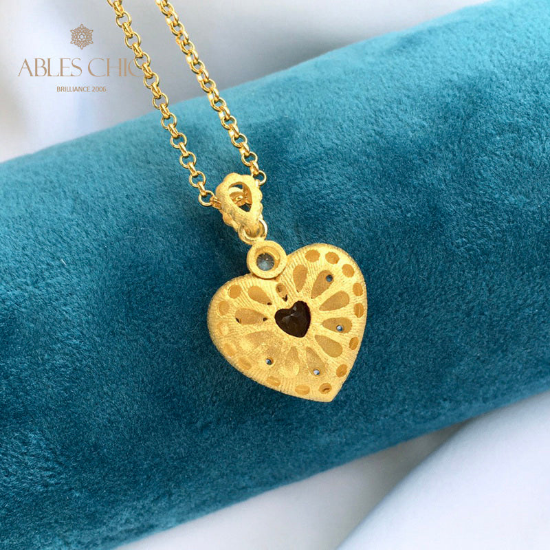 Collier à breloques en forme de cœur à motif en tissu 5849